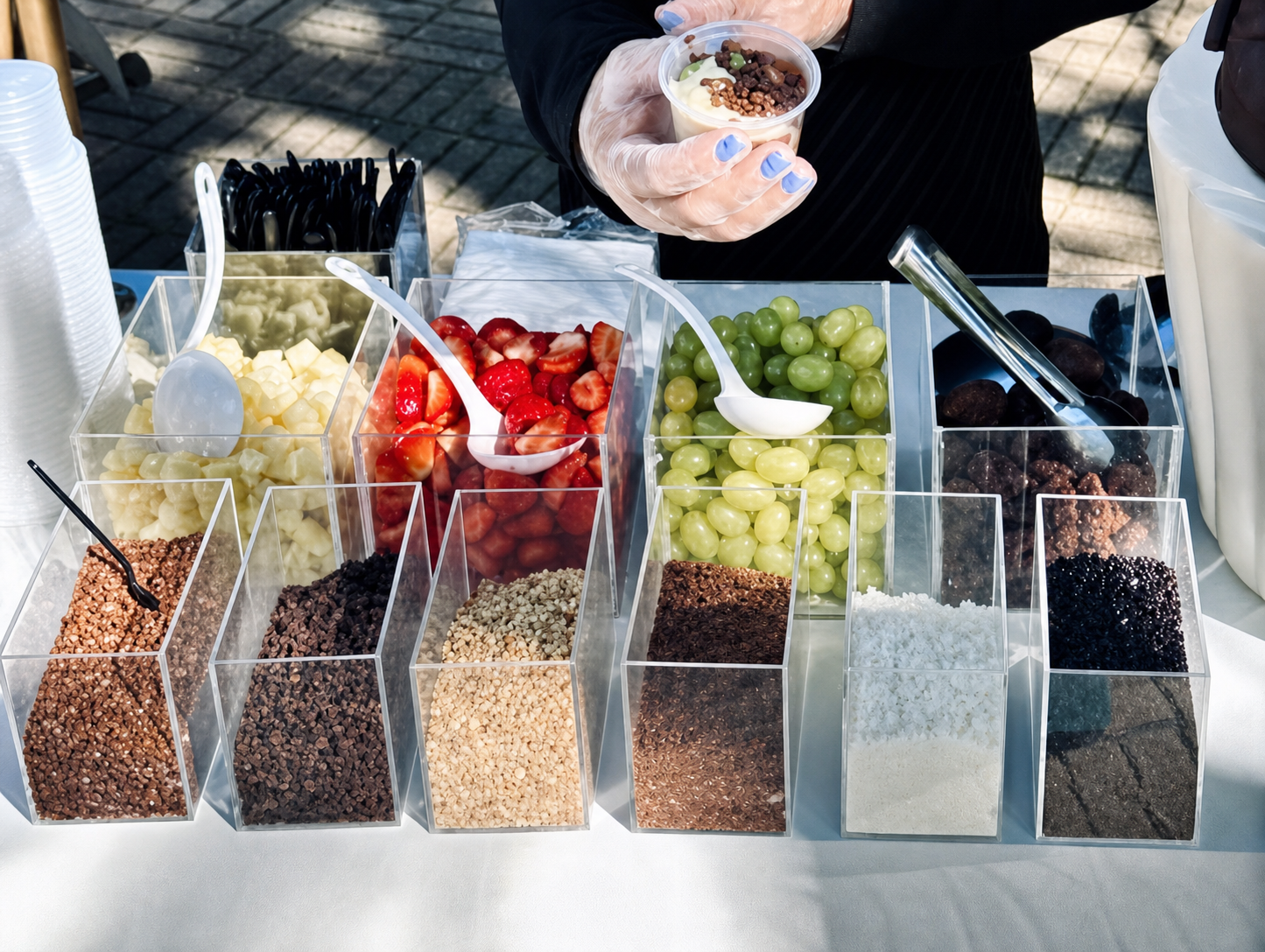 Carrinho Gourmet de Frutas e Brownies